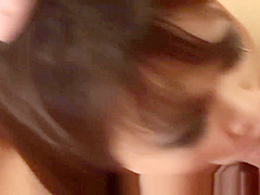 Amateur japanese slut giving head