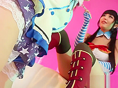 Marica Hase and Valentina share their lesbian love for cupcakes