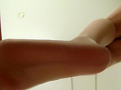 Young asian teacher in miniskirt! upskirt thong flashing in the classroom !