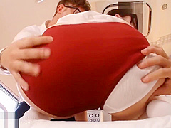 School girl Sakuragi Yukine fucks two classmates in dispensary(javplayer)