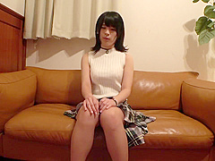 Beautiful woman who plays with a man with a unique character