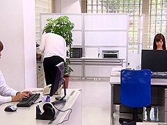 Lustful Married Woman Hot Spring Rejuvenate