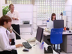 Lustful Married Woman Hot Spring Rejuvenate