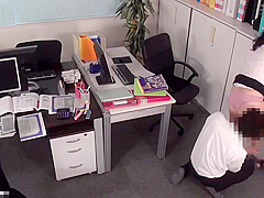 B4I0303-Sexually harassing a mature office lady in an office alone