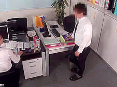 B4I0303-Sexually harassing a mature office lady in an office alone
