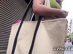 Marina Yuzuki In 日本人爆乳モtルの秘蔵映像 10 Min