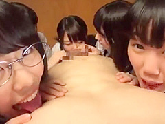 04181 beautiful girl x harem