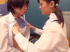 04216 beautiful girl lesbian