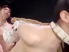 04214 Lesbian x Training