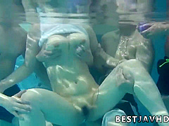 Suzuna Komiya - Horny Japanese Bj By Poolside