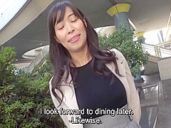 Takes In An Educational How To Sex Guide - Kyoko Maki