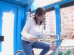 250319エッチなサドルのチャリでイクh1