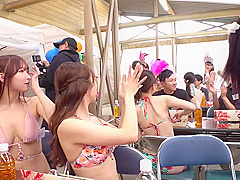 x7x798CCDF850E47972B2