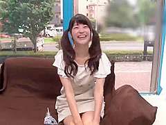 250419つるつる潮吹き美人とズッコンバッコンi