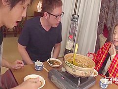 汗たく液たく汁たくセックスアツアツ美女をイタタキます - 井上英李 2 12 Min