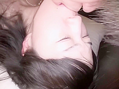 218 こっくんする人妻たち98 色白の奥さんは