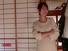 Naughty Housewife Miu Suzuhas Midnight Toy Play & Creampie Surprise