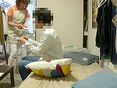 巷で噂の「おばさんレンタル」サービス 110