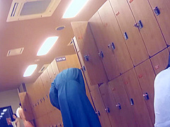 前回の二人組が裸で座って雑談 【神降臨 Vol.111】