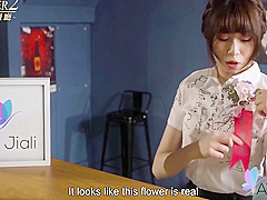 Freshly Graduated Chinese Teen 18+ Gets Boned Deeply