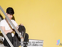 Xiang Xiang - Wears Thong Panties And Gets Lots Of Attention As She Bends Over