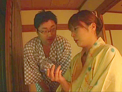 Hitomi Araki Japanese Sexy Mom Fuck