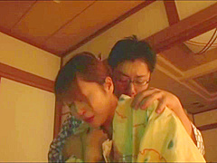 Hitomi Araki Japanese Sexy Mom Fuck