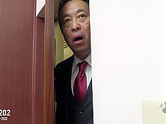 Secretary Caught Masturbating While Her Boss Is Behind The Door - Taku Yoshimura