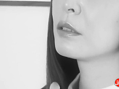 Rinka Mizuharas Fingering Her Pussy At The Toilet