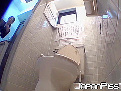 The Hottest Angle Of Japanese Babes Pissing In The Toilet