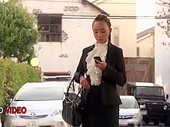 Watch Cunning Lady-loves