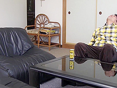 He Creampied Her, And Then After The Meal, She Happily Sucked His Super Fake