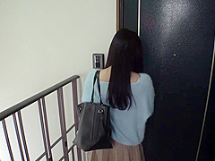 0011312_ぱんぱん ケツ叩き 接吻などが含まれている