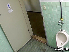 A Japanese Housekeeper Seduce A Man At The Theater Toilet Room