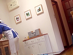 Lucky Man And Rina Koda - Even If He Has A Broken Arm, This Knows How To Properly A Nurse