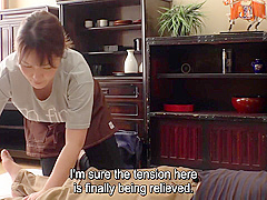 Matronly Curvy Japanese Outcall Masseuse Happy Handjob