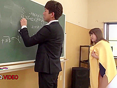 Sultry Jav Student 18+ Craves Cock Deep In Her Twat For Pleasure