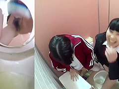 japanese student's toilet