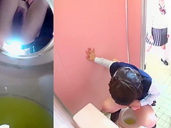 japanese student's toilet