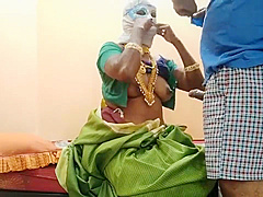 Indian Horny Unsatisfied House Wife Making fun with School Bus Driver