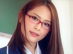 Ian Habasaki  Provocation pheromone female teacher