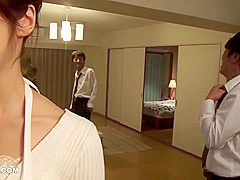 Hojo Asahi In (uncensored) The Wife, Who Had Always Been Neglected By Her Husband, Gradually Developed Feelings For His Best Friend