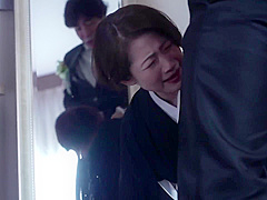 Watching Her Stepdaughters Happiness... Stepmother Fucked By Stepson-in-law At Wedding Reception - Tomoda Maki And Maki Tomoda