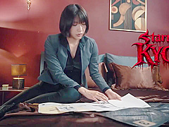 Vampire Parody - Asian Kyoko Deep Blowjob - Mind Control And Charli Dean