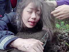 Tue-151 Outdoor And Video Of A Female St