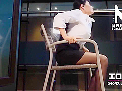 Passionately Fucking An Asian Romantic Relationship!