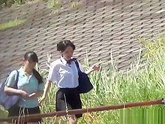 Japanese teens gush pee outdoors