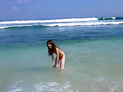 [TSDS-42402] Kotomi Kosaka 高坂琴水 – 青春の輝き 高坂琴水 [DVD]