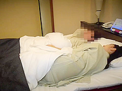 パパ活 いちゃいちゃプレイ好きの長身、超美脚美女